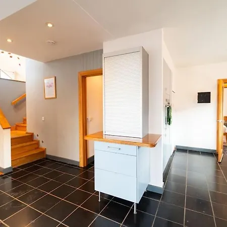 Great Blasket, Dunquin